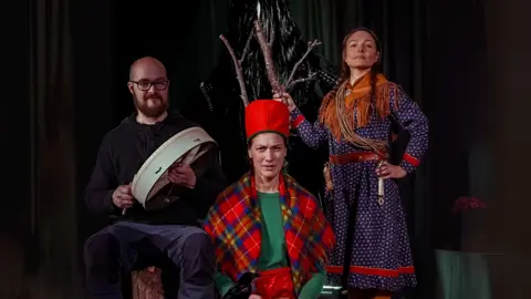 Musik- och berättarföreställning för barn: Gasku Sámis