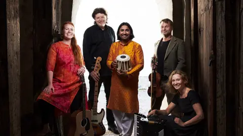 Konsert: Jollywood - Norden möter Indien på Bio Norden