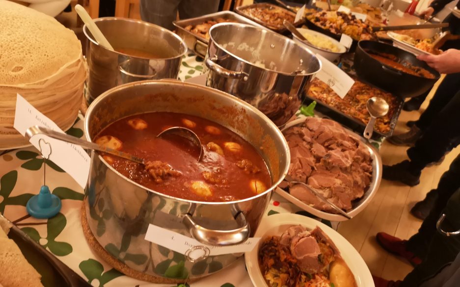 Till bords med hela världen