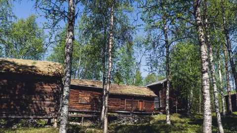 Dagsresa för äldre samer till Ammarnäs